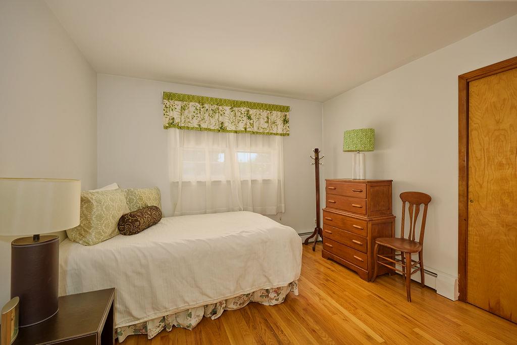 152 Bart Drive, Poughkeepsie, NY 12603