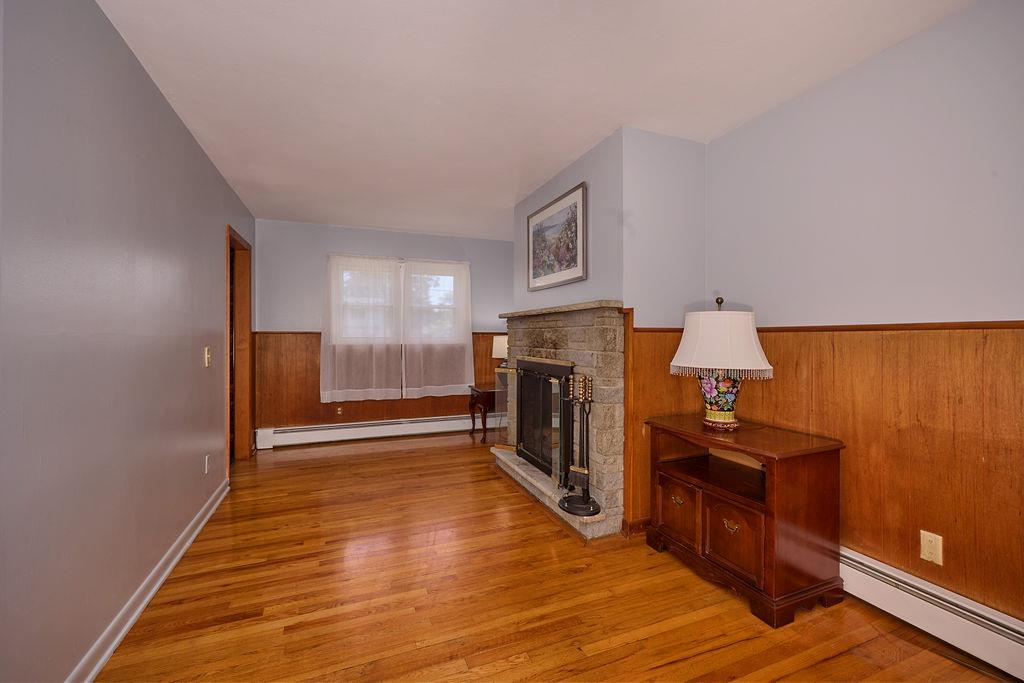 152 Bart Drive, Poughkeepsie, NY 12603