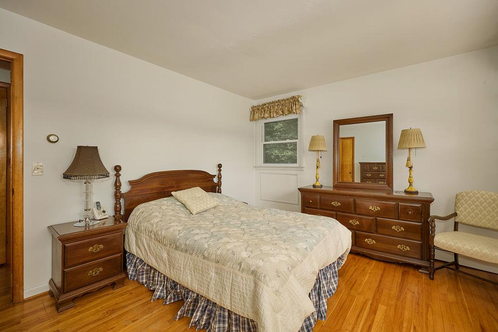 152 Bart Drive, Poughkeepsie, NY 12603