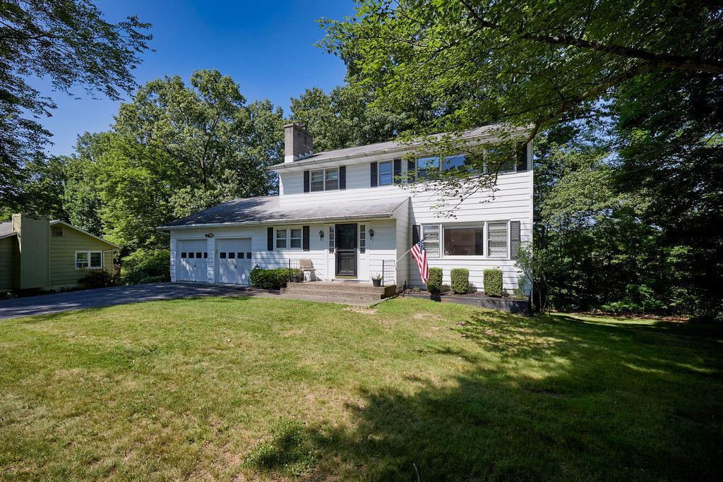 152 Bart Drive, Poughkeepsie, NY 12603