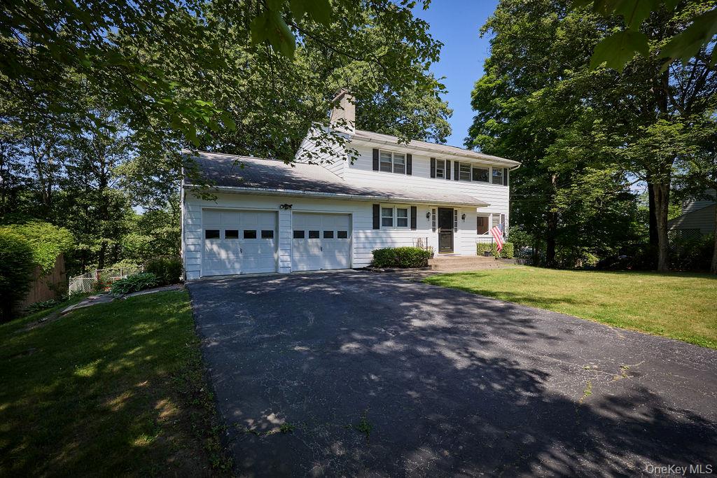 152 Bart Drive, Poughkeepsie, NY 12603