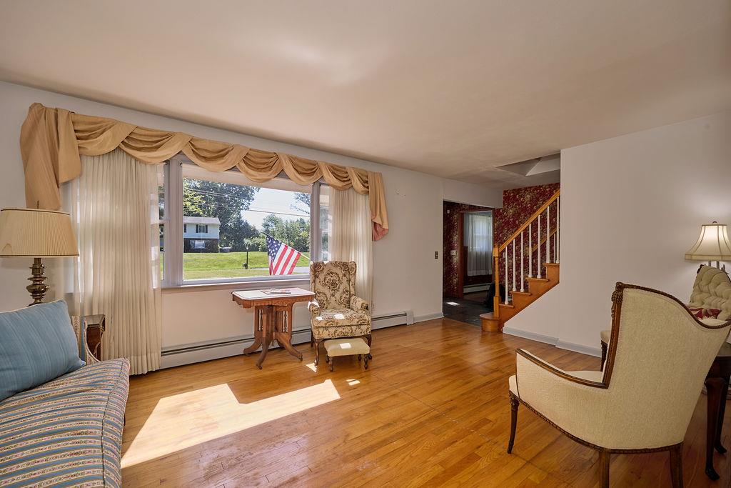 152 Bart Drive, Poughkeepsie, NY 12603