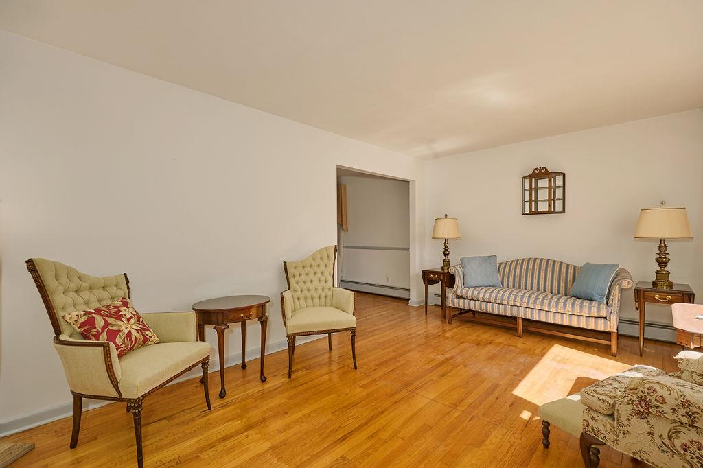 152 Bart Drive, Poughkeepsie, NY 12603