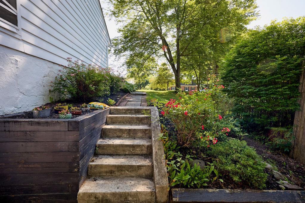 152 Bart Drive, Poughkeepsie, NY 12603