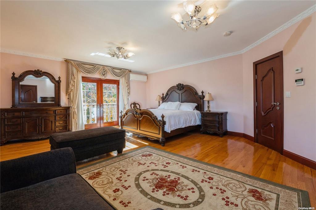 166-21 Goethals Avenue, Jamaica Estates, NY 11432