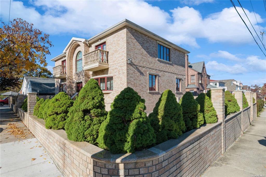 166-21 Goethals Avenue, Jamaica Estates, NY 11432