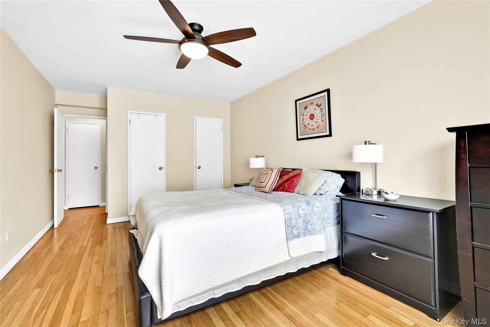 209-10 41 Avenue # 2J, Bayside, NY 11361