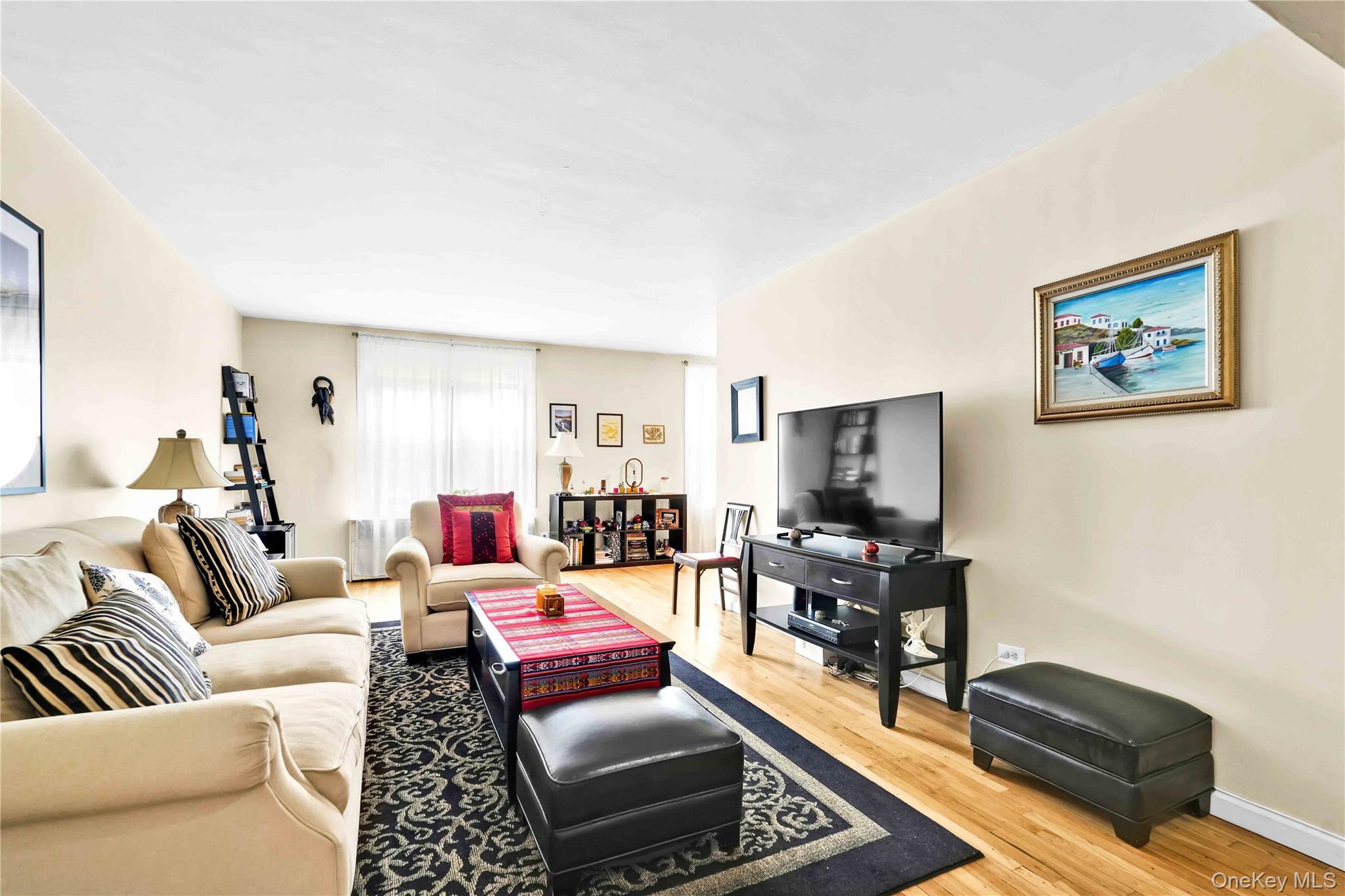 209-10 41 Avenue # 2J, Bayside, NY 11361