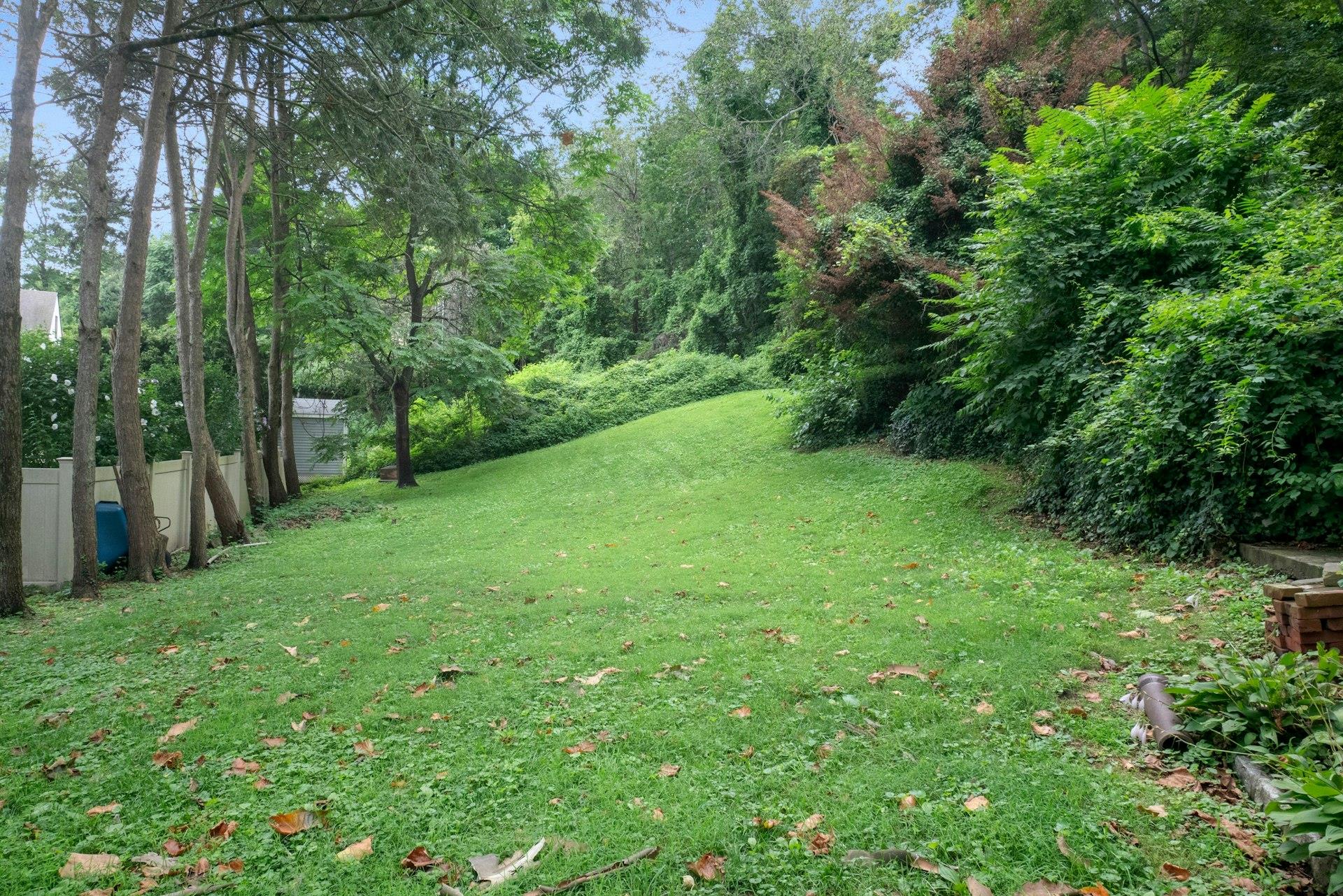 25 Alta Vista Drive, Yonkers, NY 10710