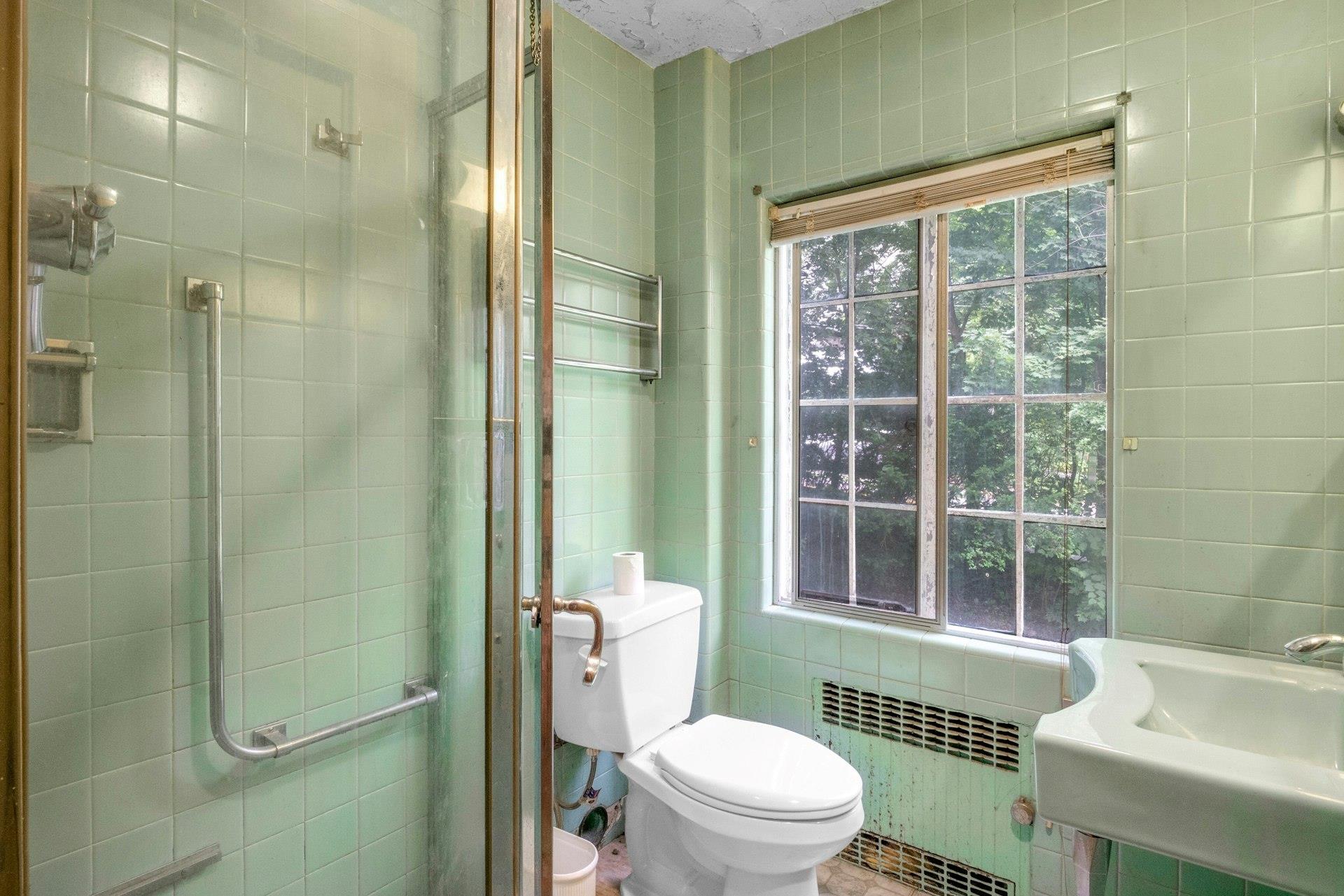 25 Alta Vista Drive, Yonkers, NY 10710