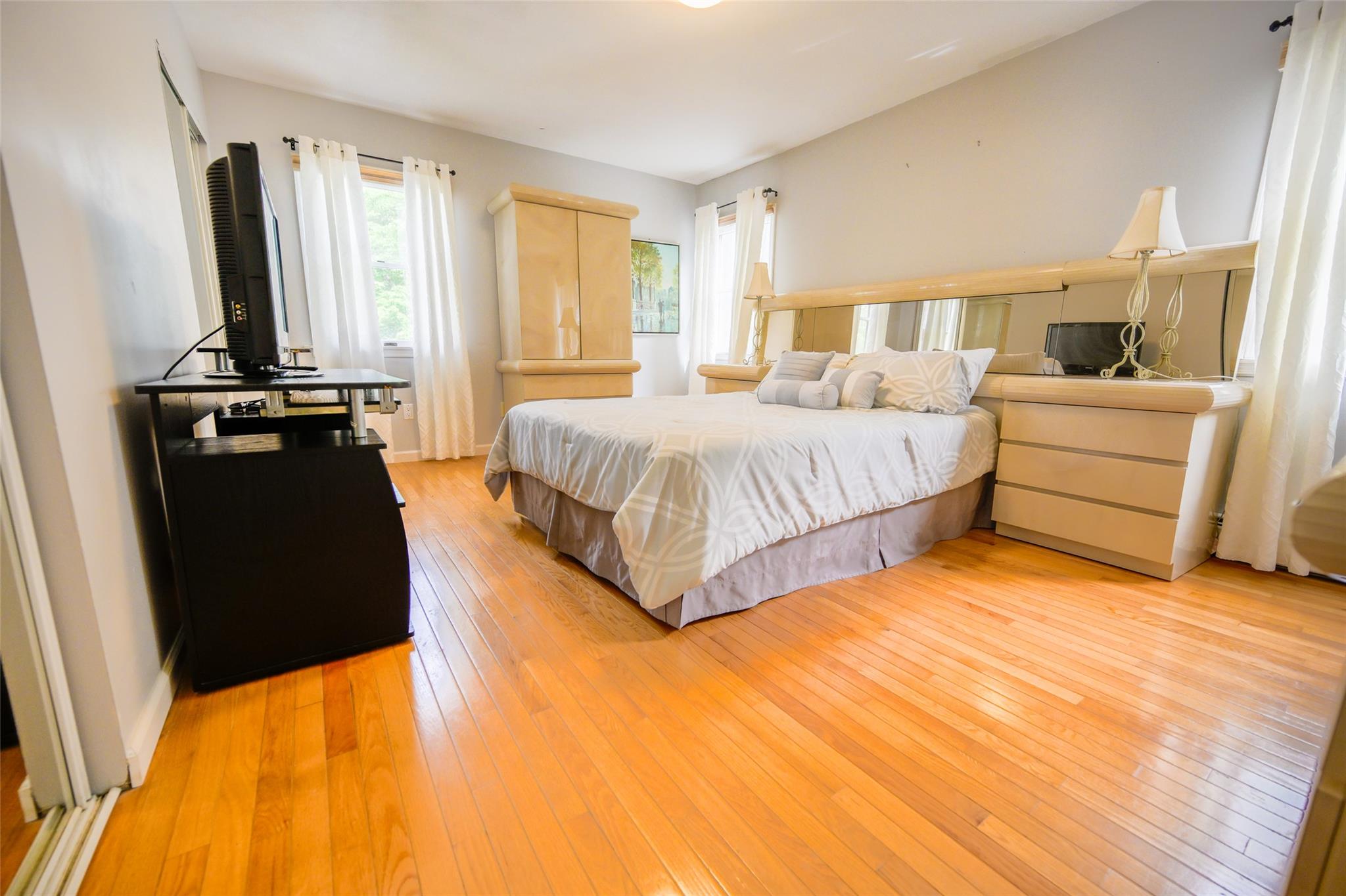 49 Nottingham Drive, Middle Island, NY 11953