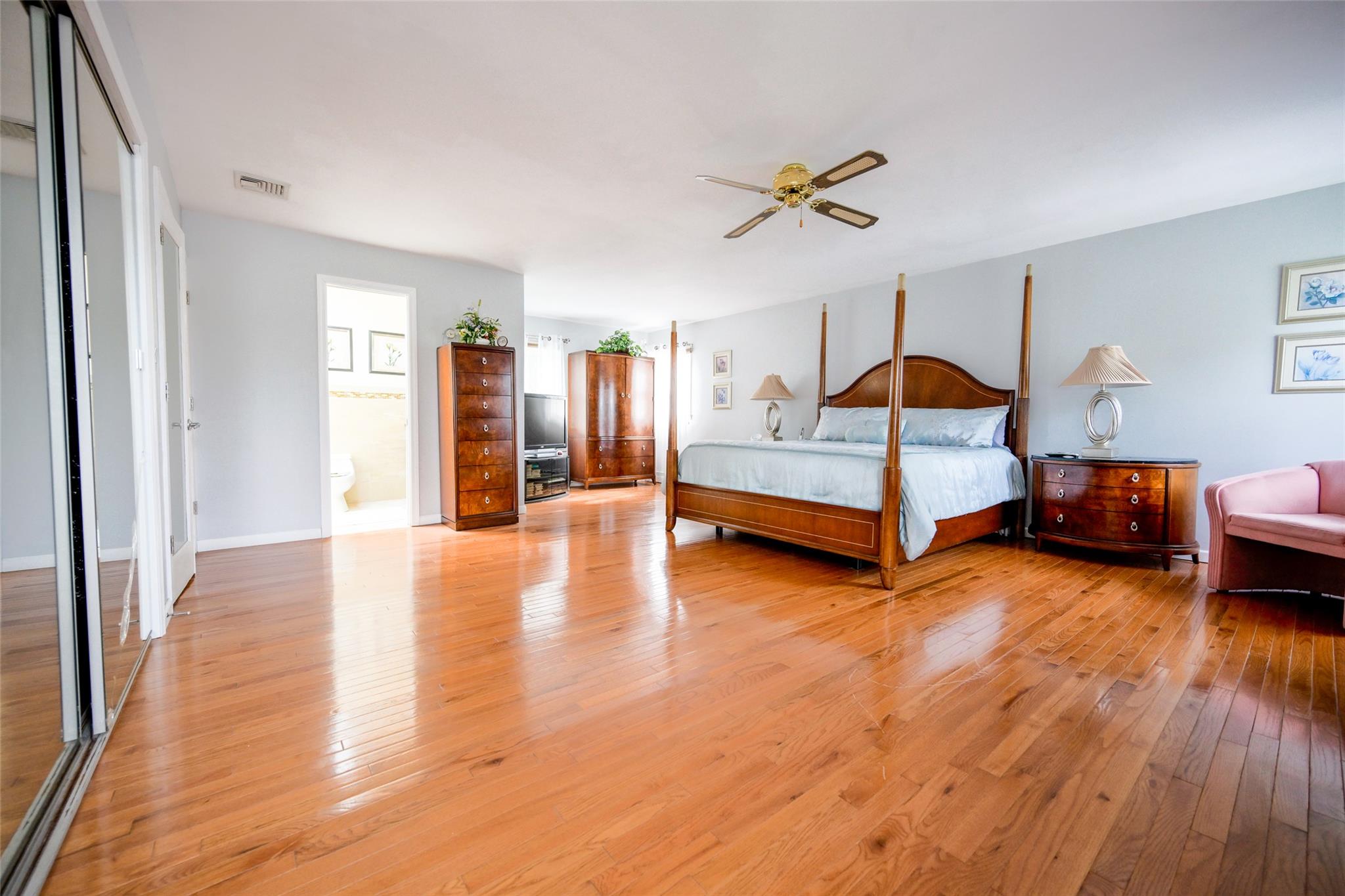 49 Nottingham Drive, Middle Island, NY 11953