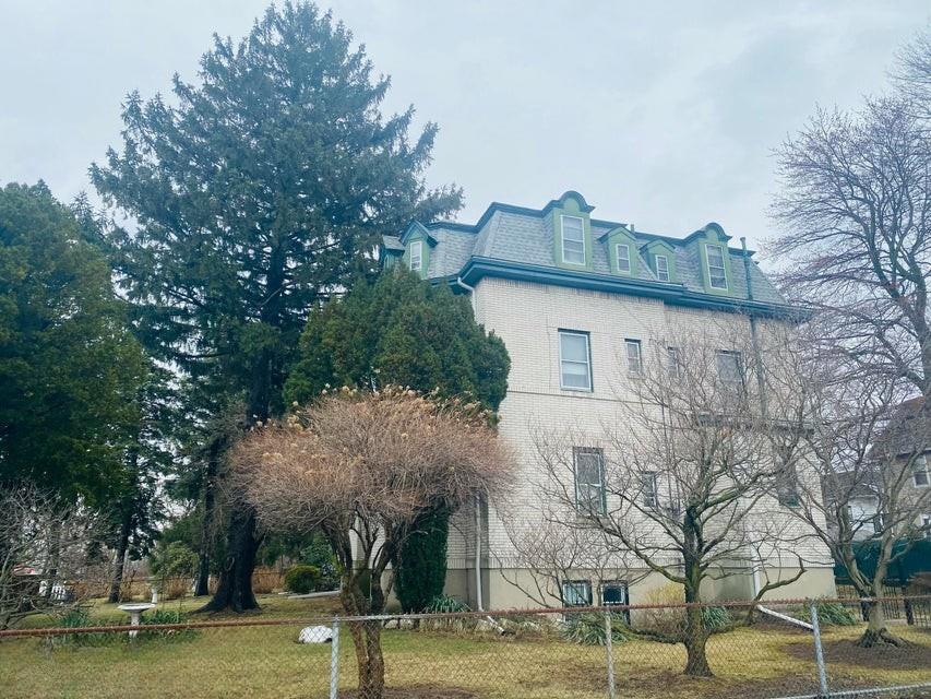 1124-1126 Richmond Terrace, Staten Island, NY 10310