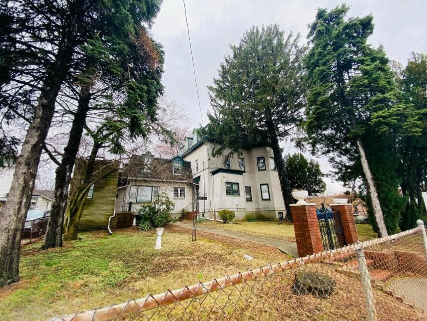 1124-1126 Richmond Terrace, Staten Island, NY 10310