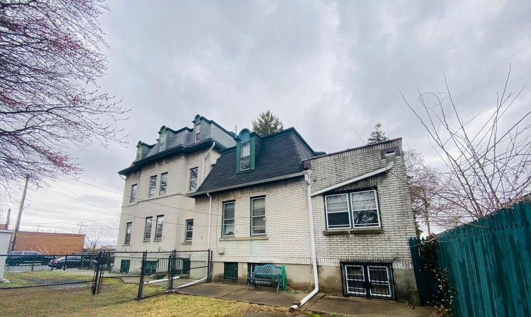 1124-1126 Richmond Terrace, Staten Island, NY 10310