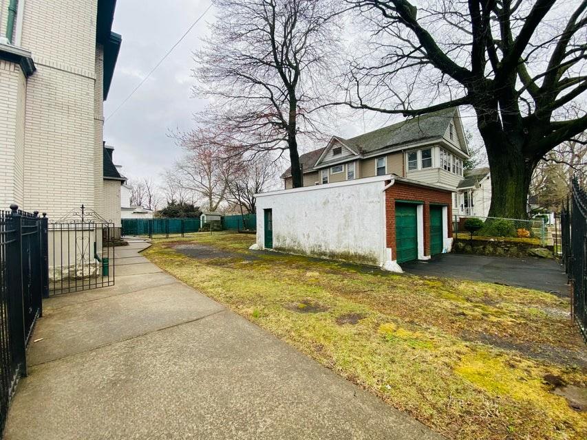 1124-1126 Richmond Terrace, Staten Island, NY 10310