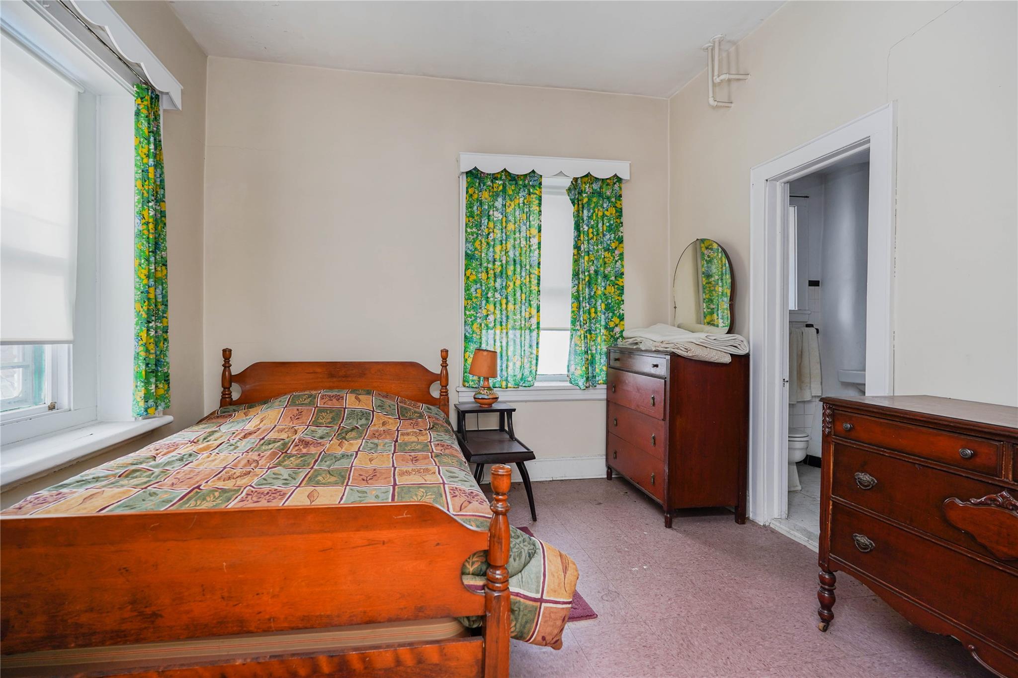 1124-1126 Richmond Terrace, Staten Island, NY 10310