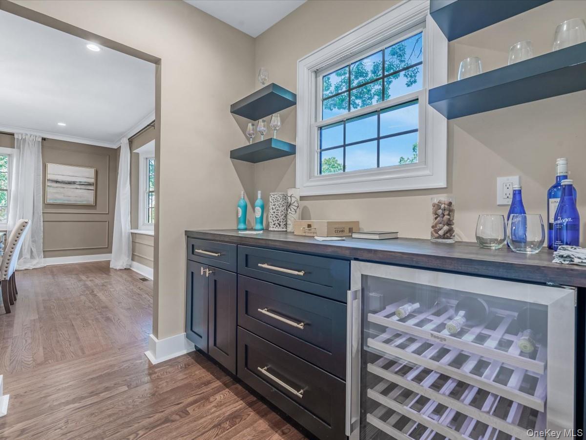 236 Stewart Avenue, Garden City, NY 11530