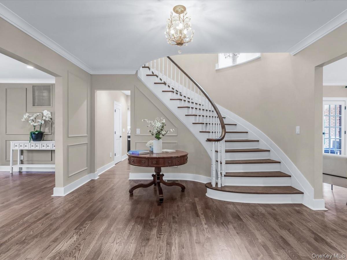 236 Stewart Avenue, Garden City, NY 11530