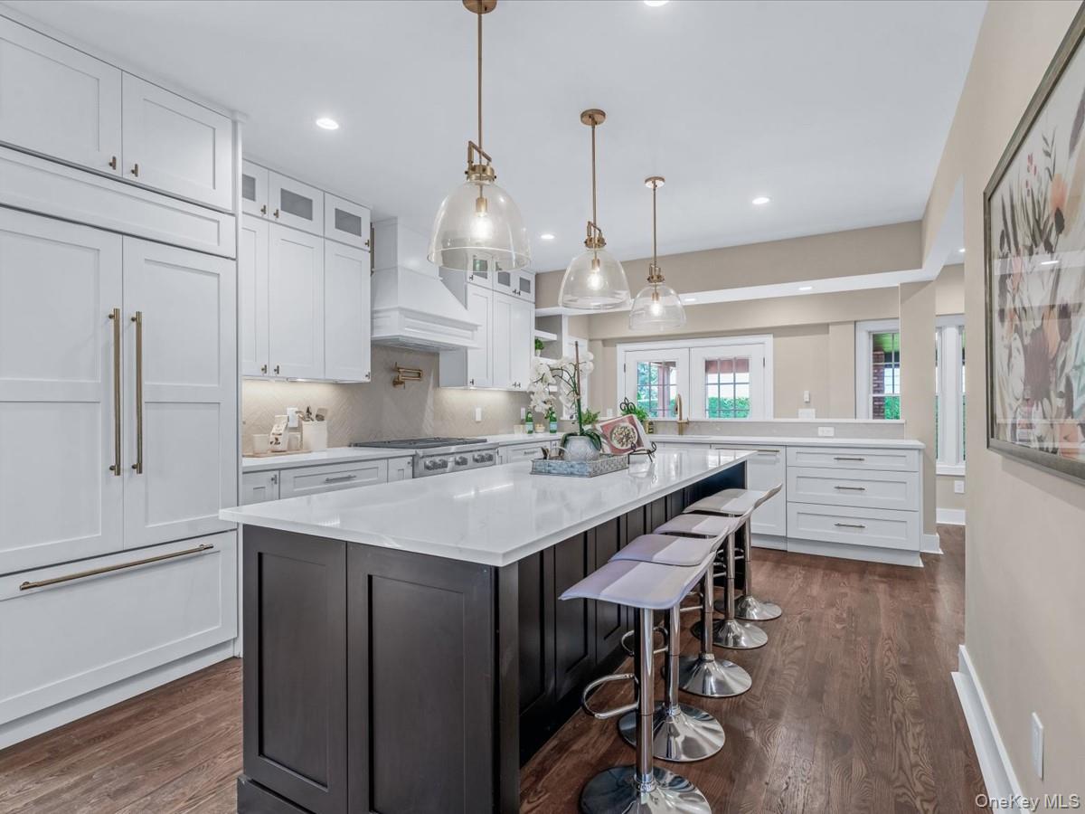 236 Stewart Avenue, Garden City, NY 11530