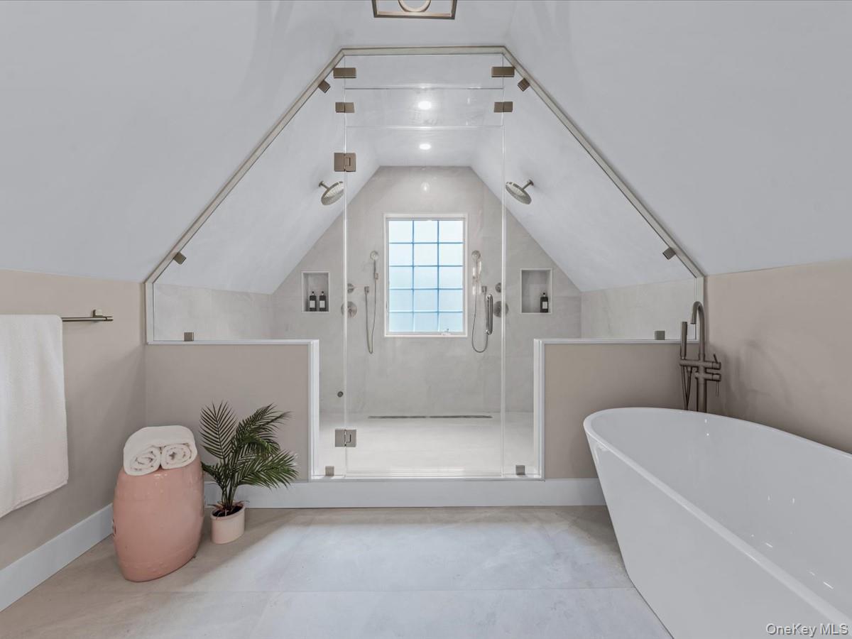 236 Stewart Avenue, Garden City, NY 11530