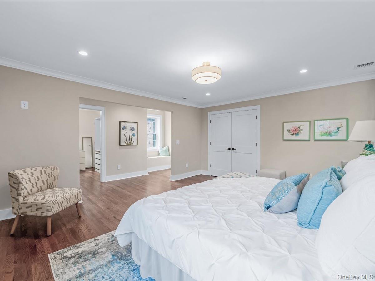 236 Stewart Avenue, Garden City, NY 11530