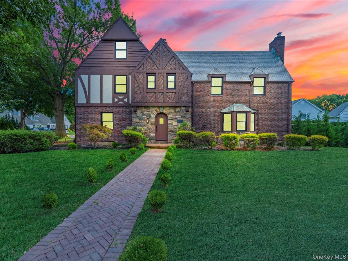 236 Stewart Avenue, Garden City, NY 11530