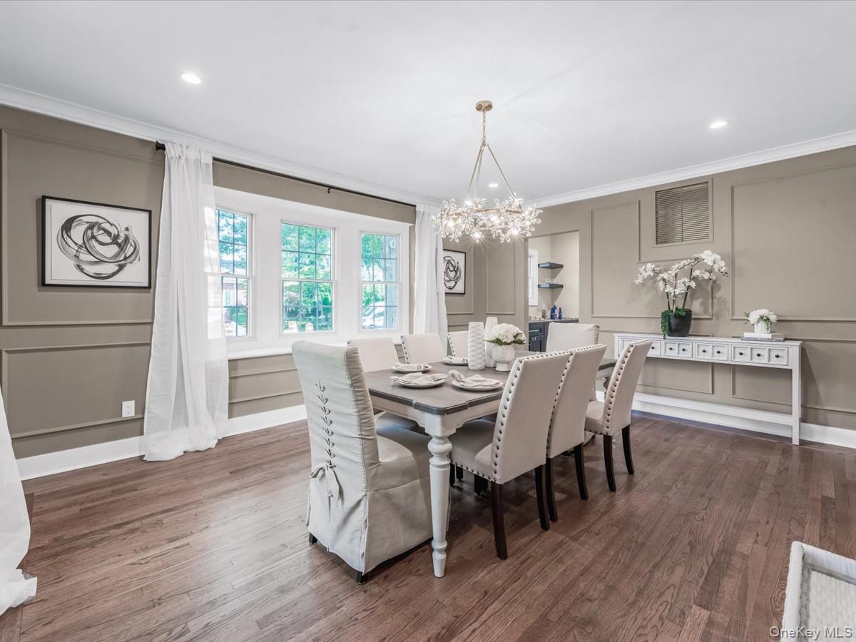 236 Stewart Avenue, Garden City, NY 11530