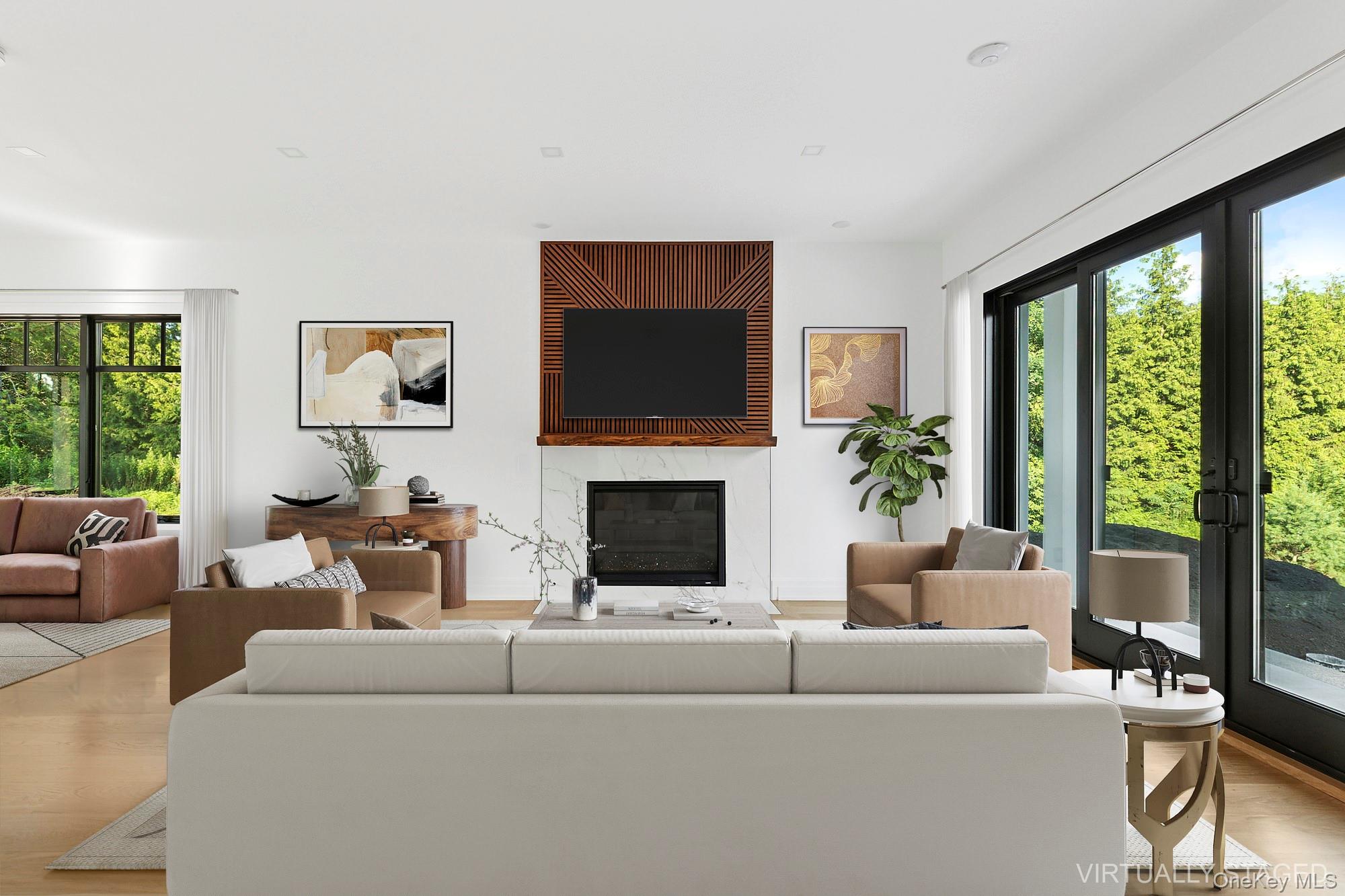 26 Saint Andrews Court, Old Westbury, NY 11568