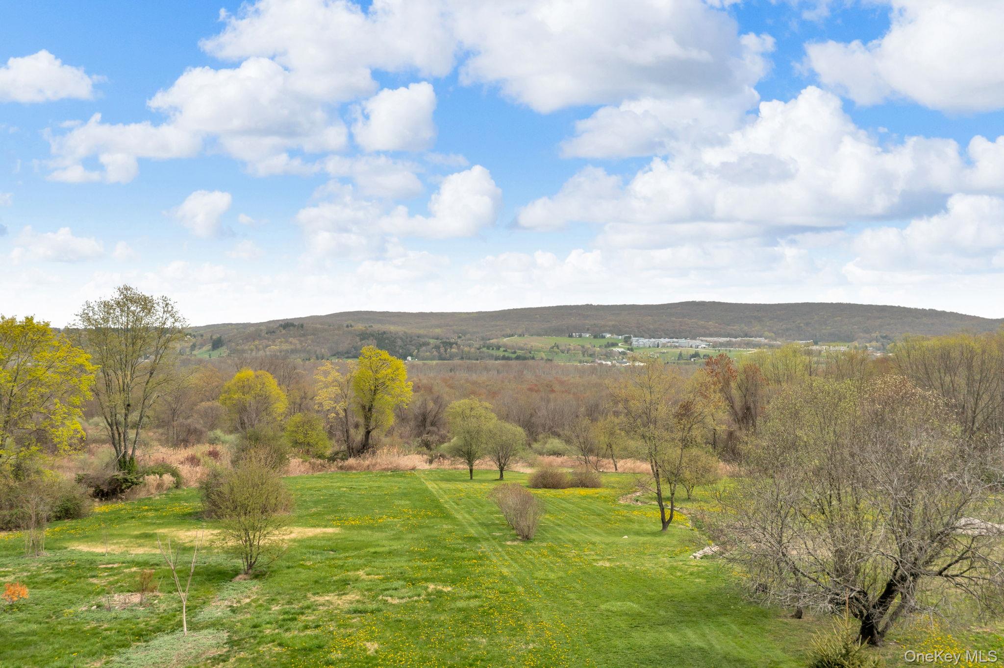 172 Cornwall Hill Road, Patterson, NY 12563