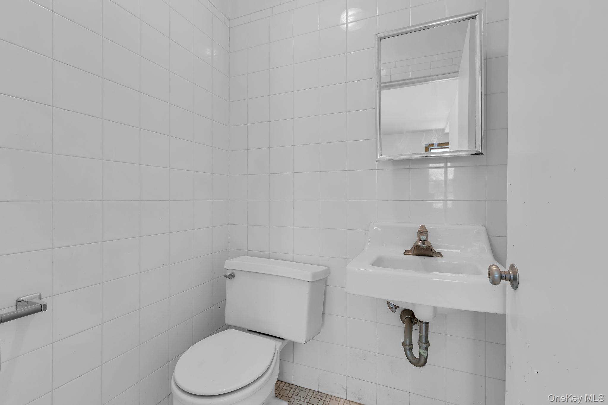 172 Cornwall Hill Road, Patterson, NY 12563