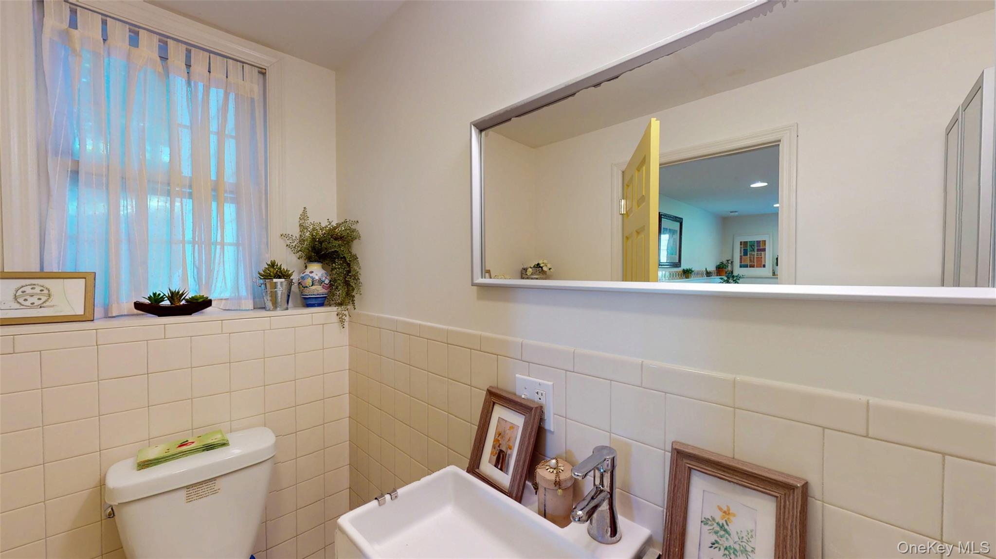 14 Cherie Lane, New Windsor, NY 12553