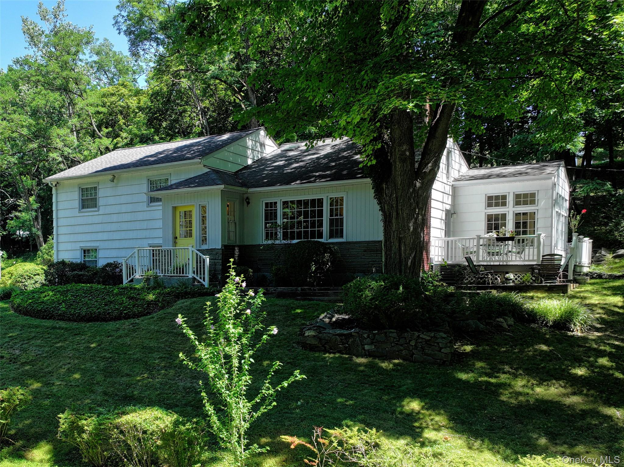 14 Cherie Lane, New Windsor, NY 12553