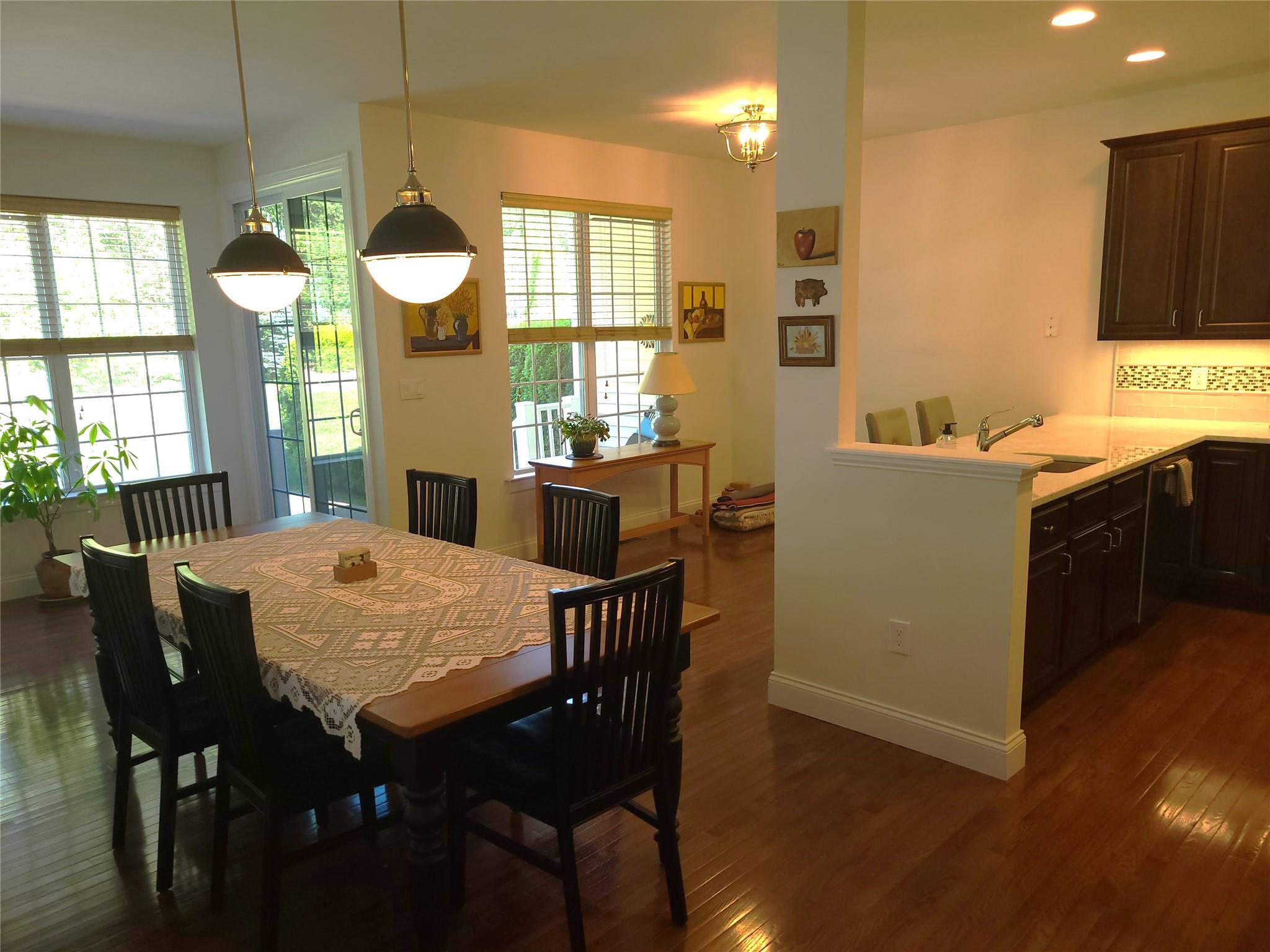 4 Toni Court, Center Moriches, NY 11934