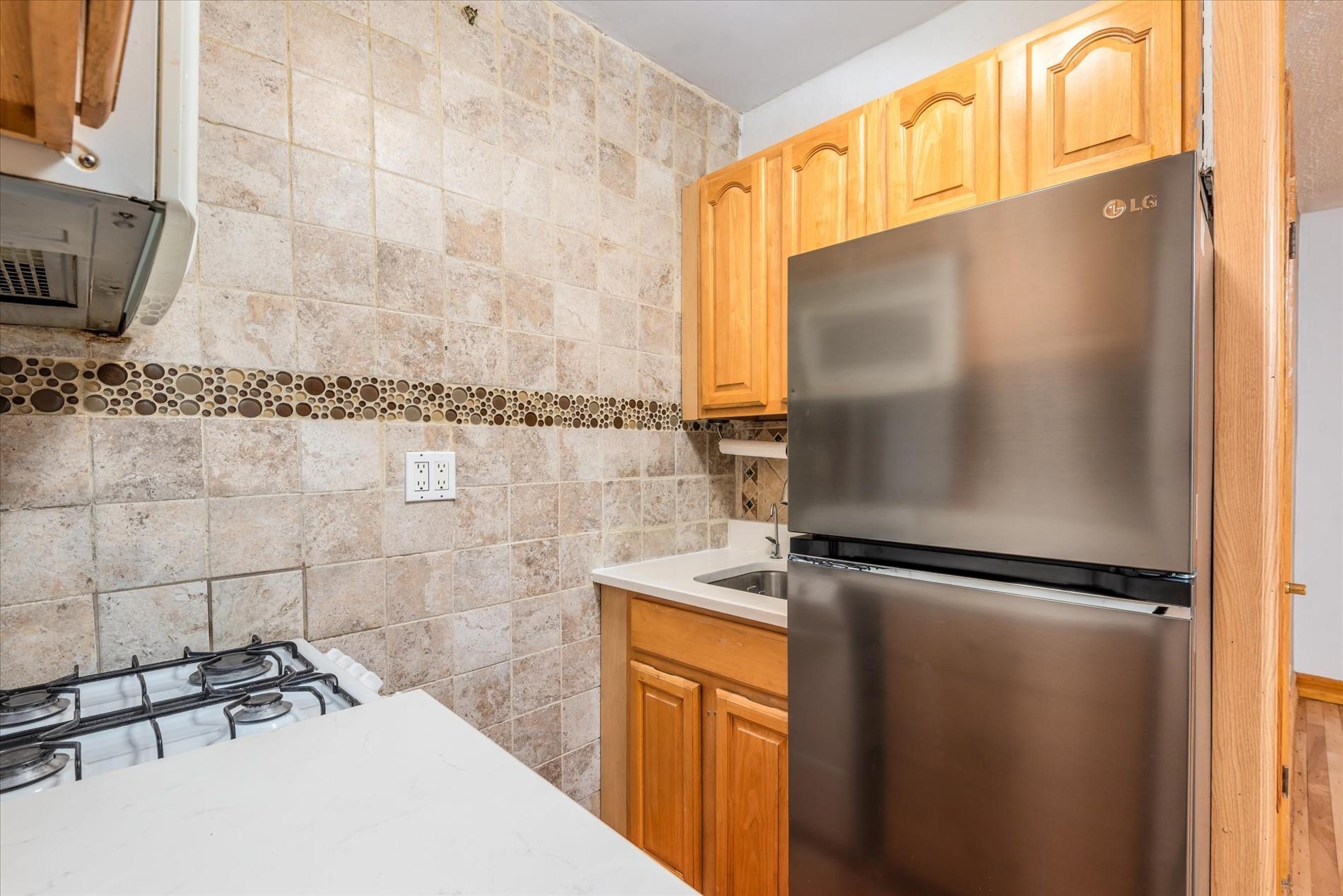 33-35 81st Street # 4A, Jackson Heights, NY 11372