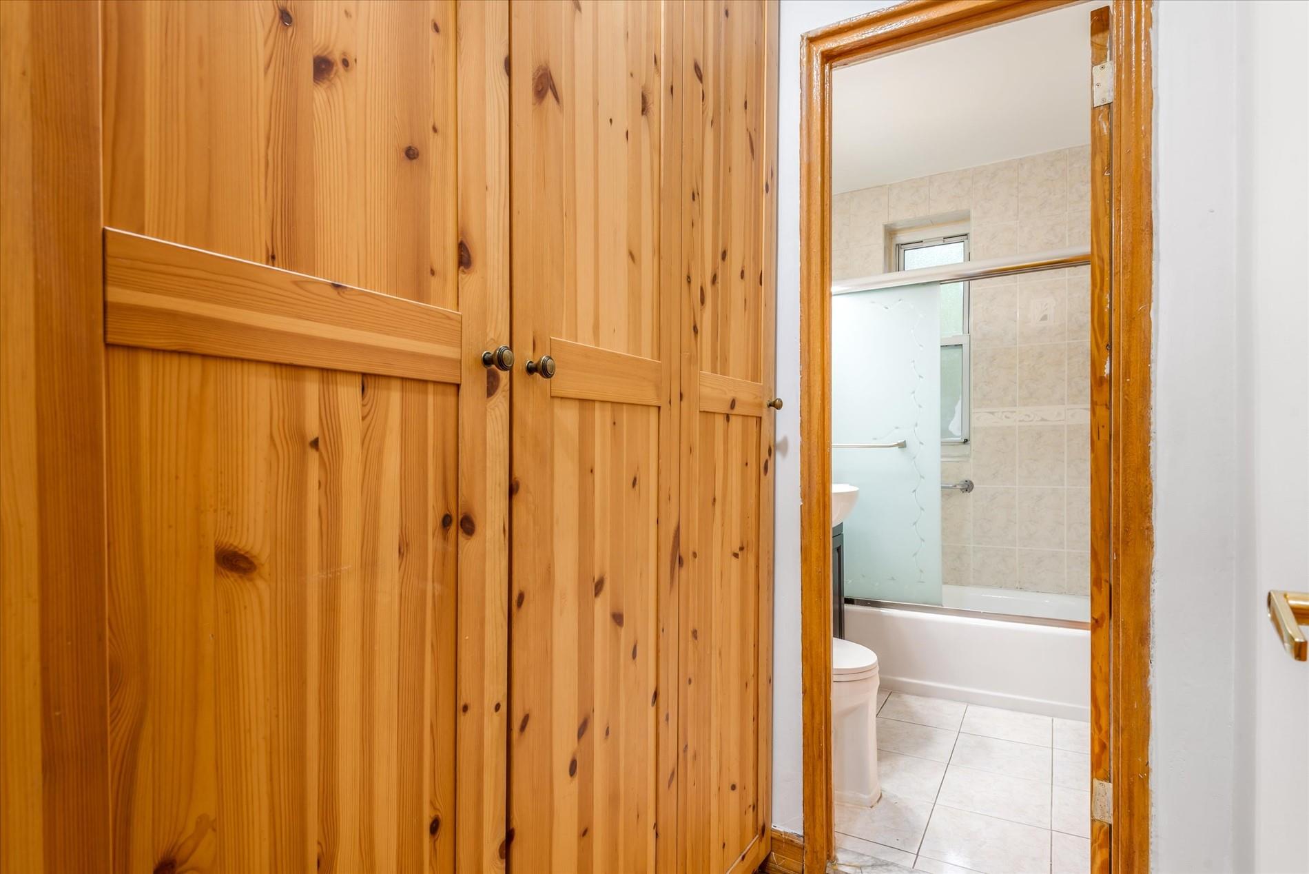 33-35 81st Street # 4A, Jackson Heights, NY 11372