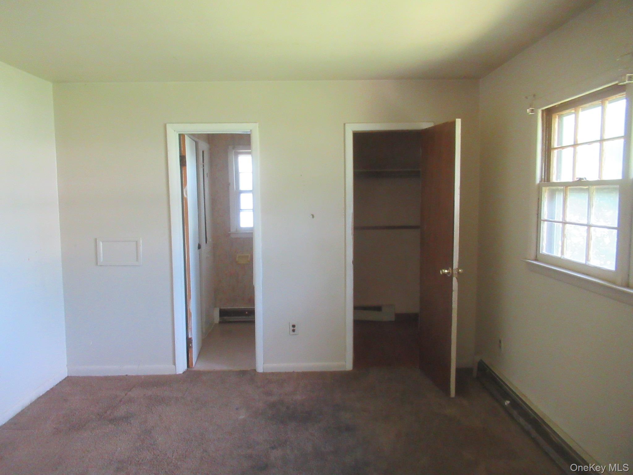 24 Edinburgh Road, Middletown, NY 10941