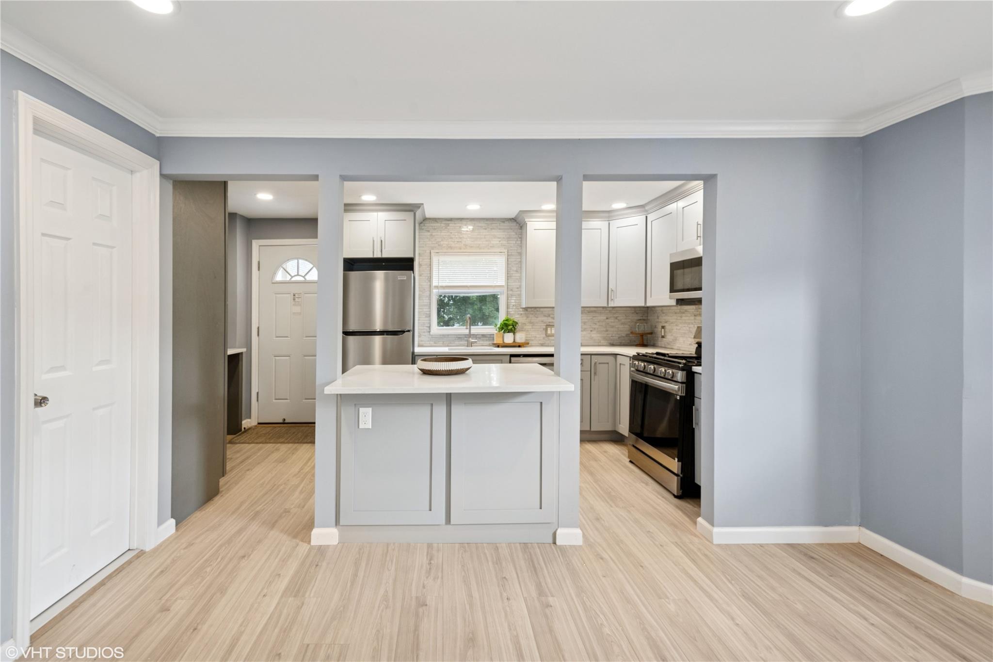 92 Columbia Street, Huntington Station, NY 11746