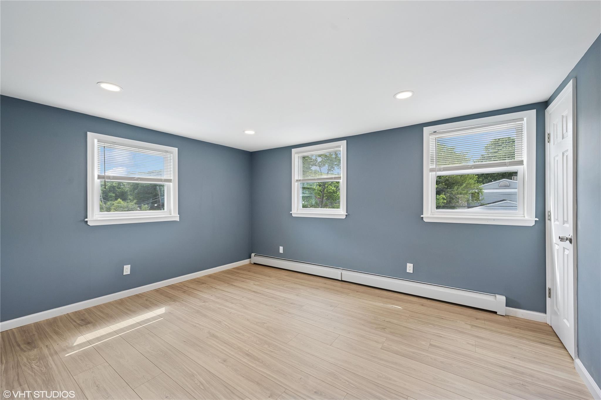 92 Columbia Street, Huntington Station, NY 11746