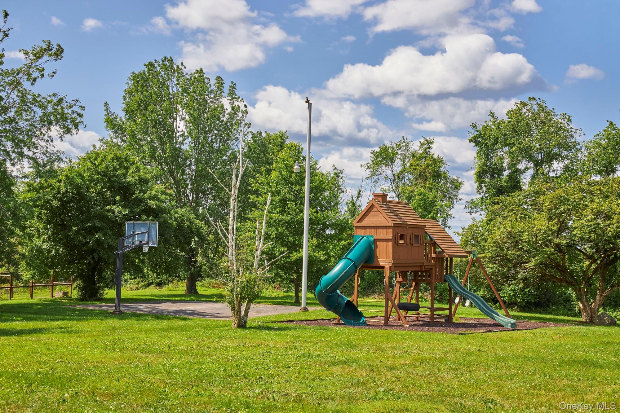 143 Bedell, Poughkeepsie, NY 12603