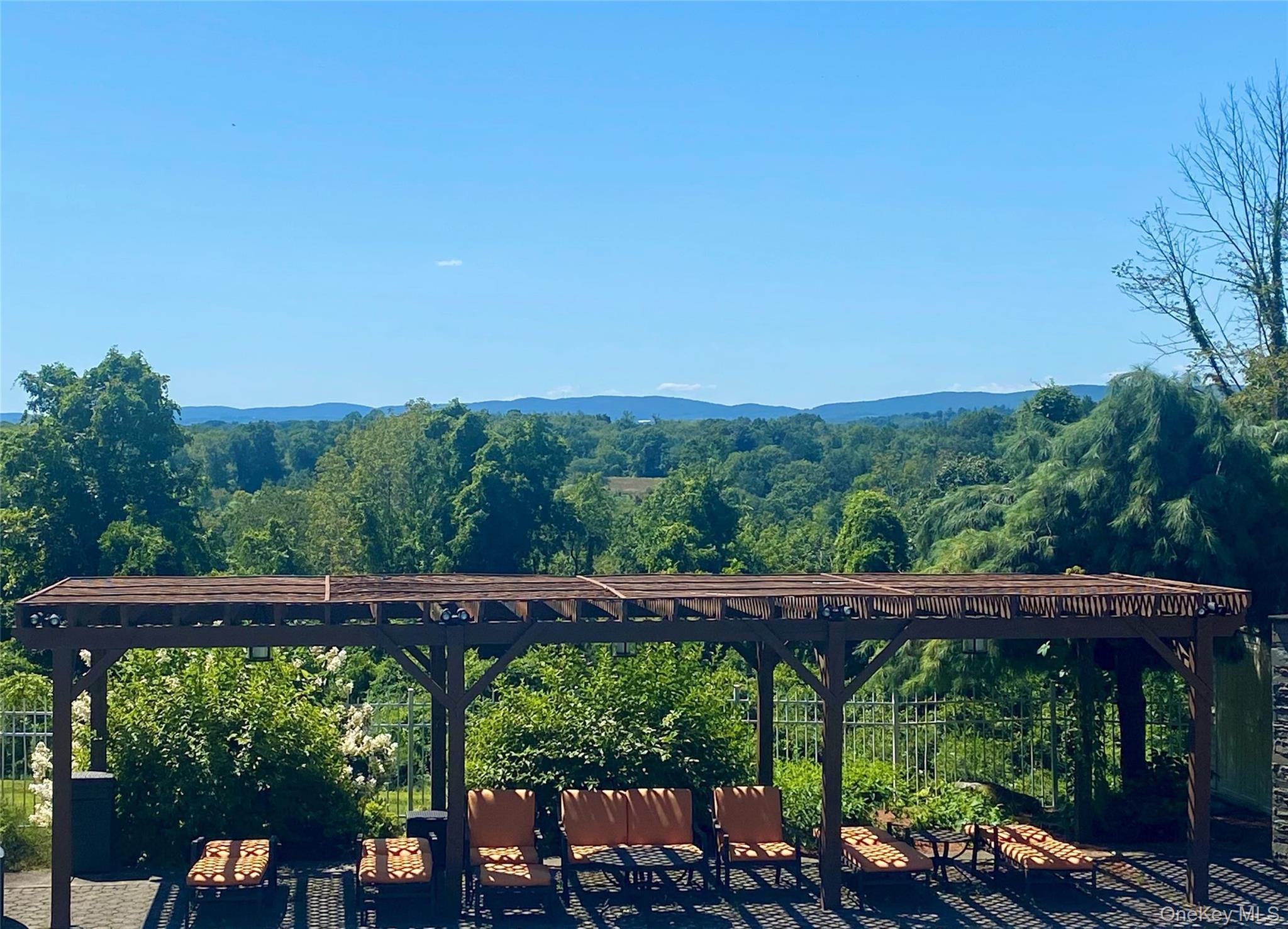 143 Bedell, Poughkeepsie, NY 12603