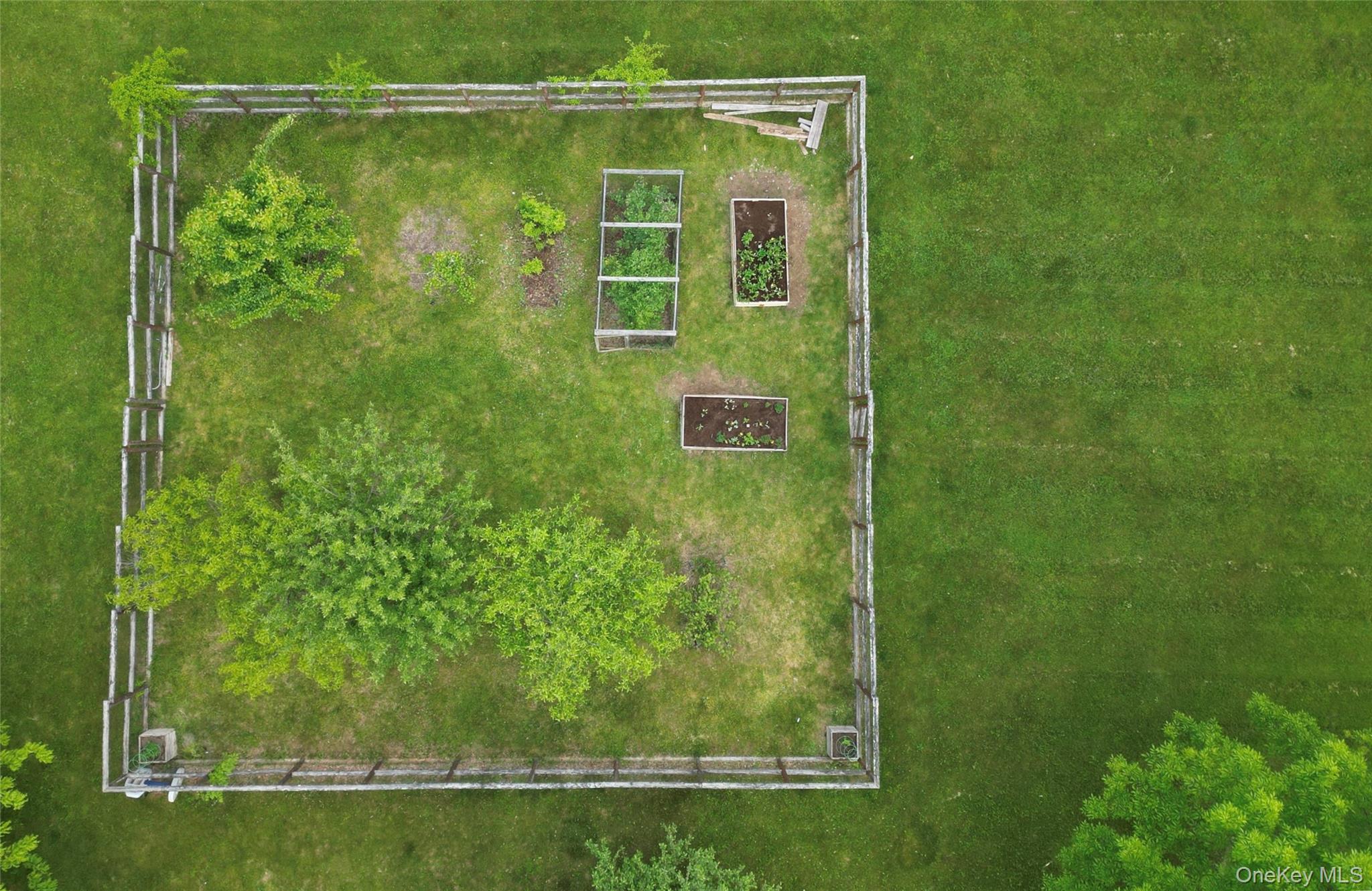 143 Bedell, Poughkeepsie, NY 12603