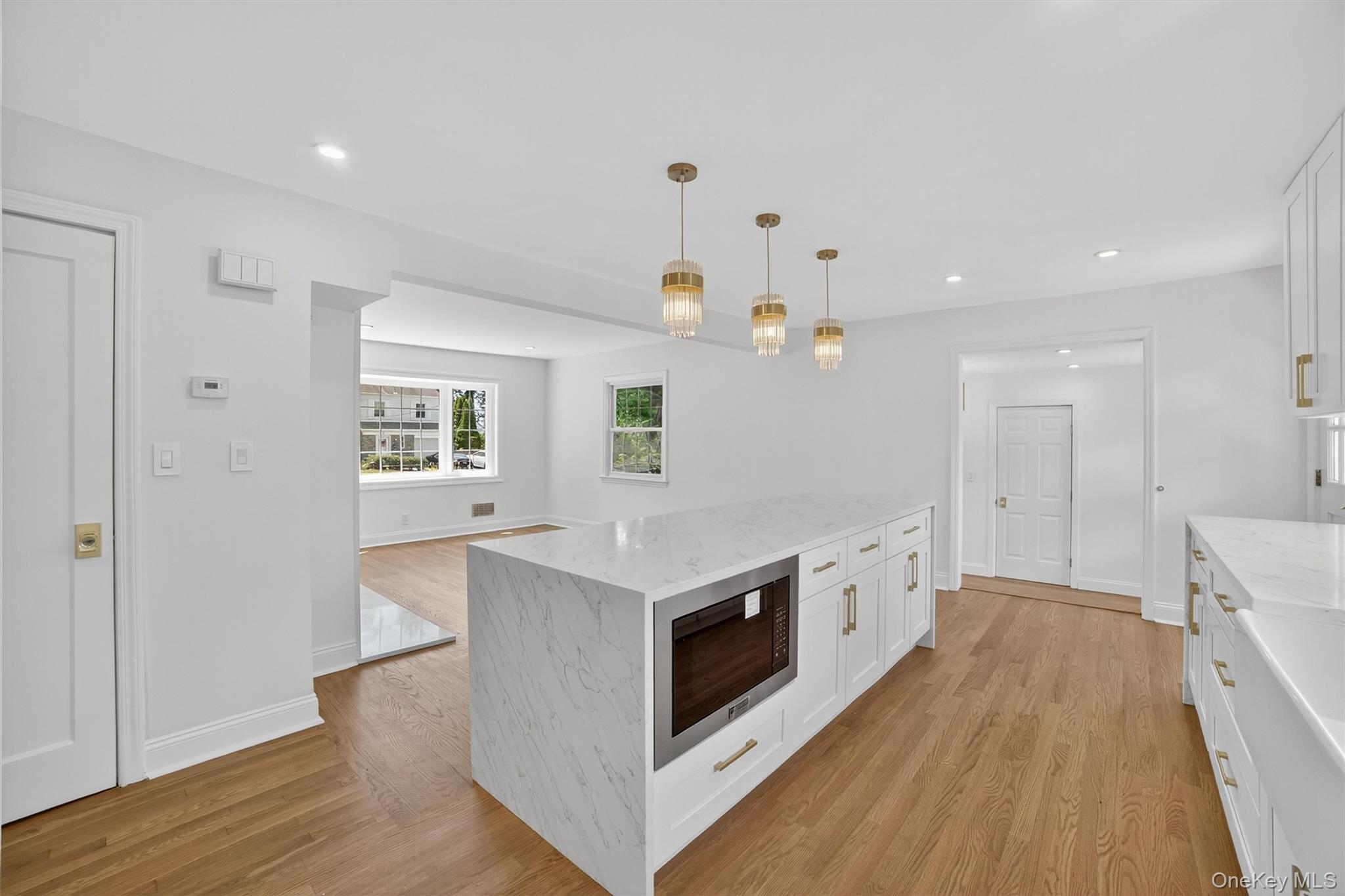 15 Benedict Avenue, Eastchester, NY 10709