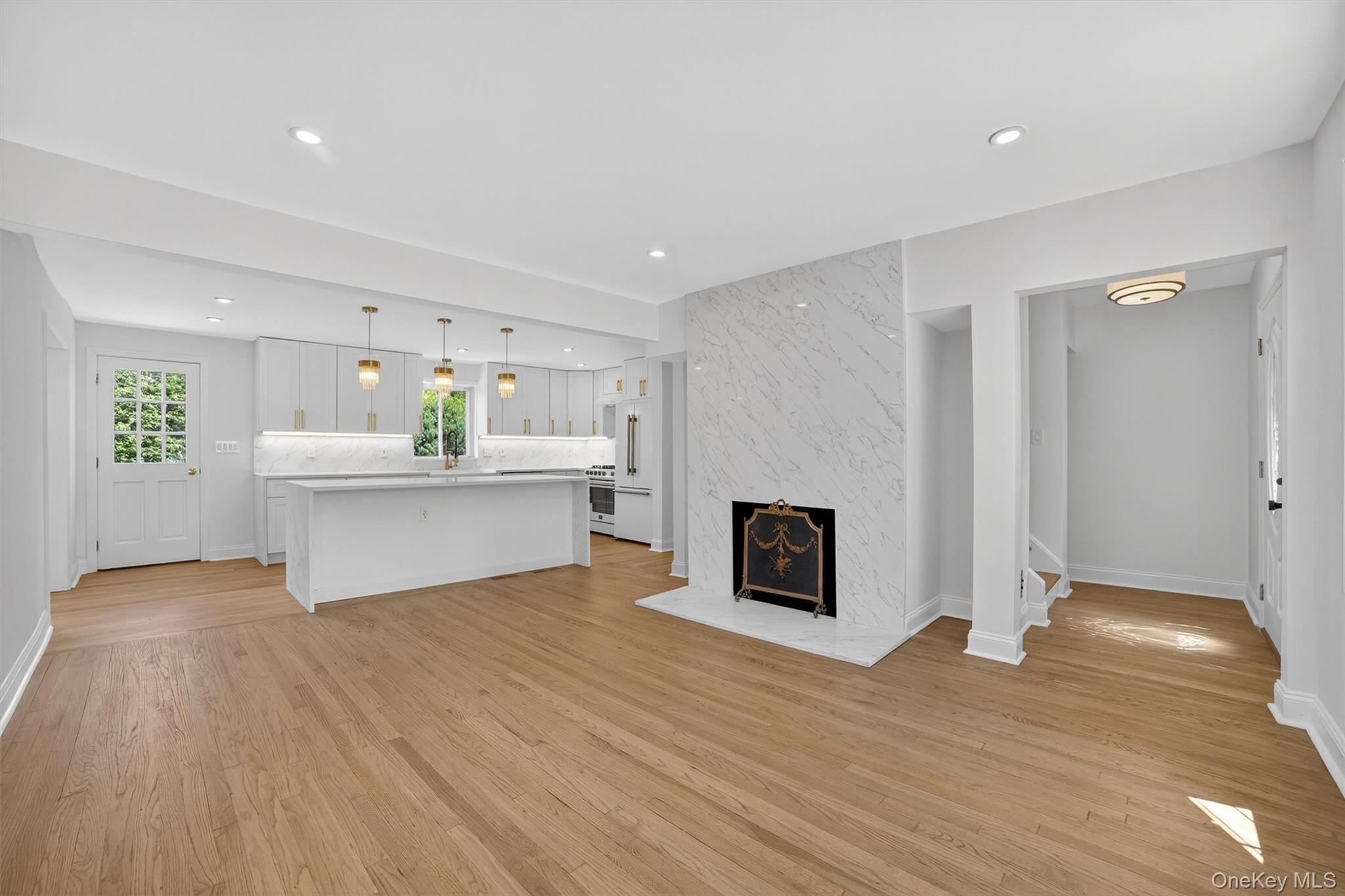 15 Benedict Avenue, Eastchester, NY 10709