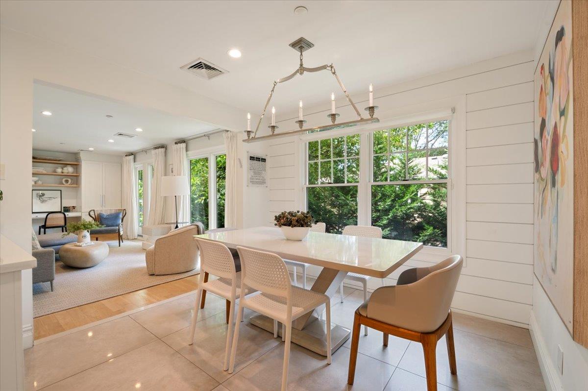 1029 New McNeil Avenue, Lawrence, NY 11559