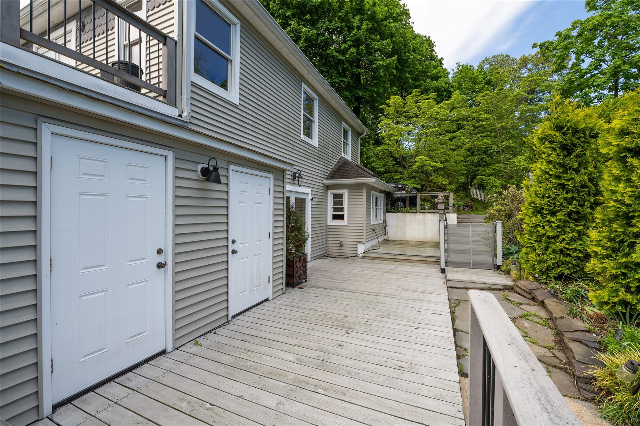 32 Crescent Drive, Huntington, NY 11743