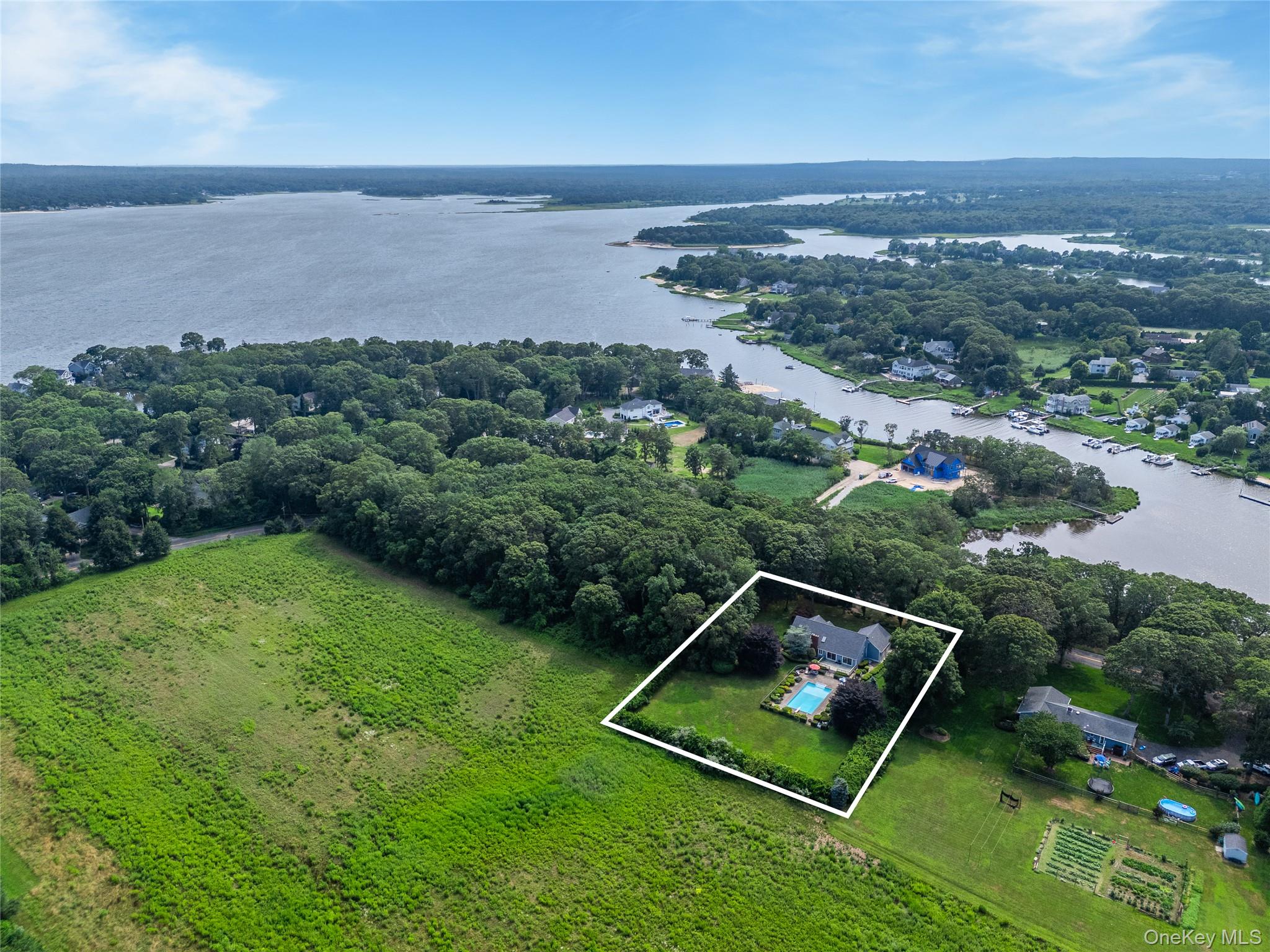 250 Peconic Bay Boulevard, Aquebogue, NY 11931