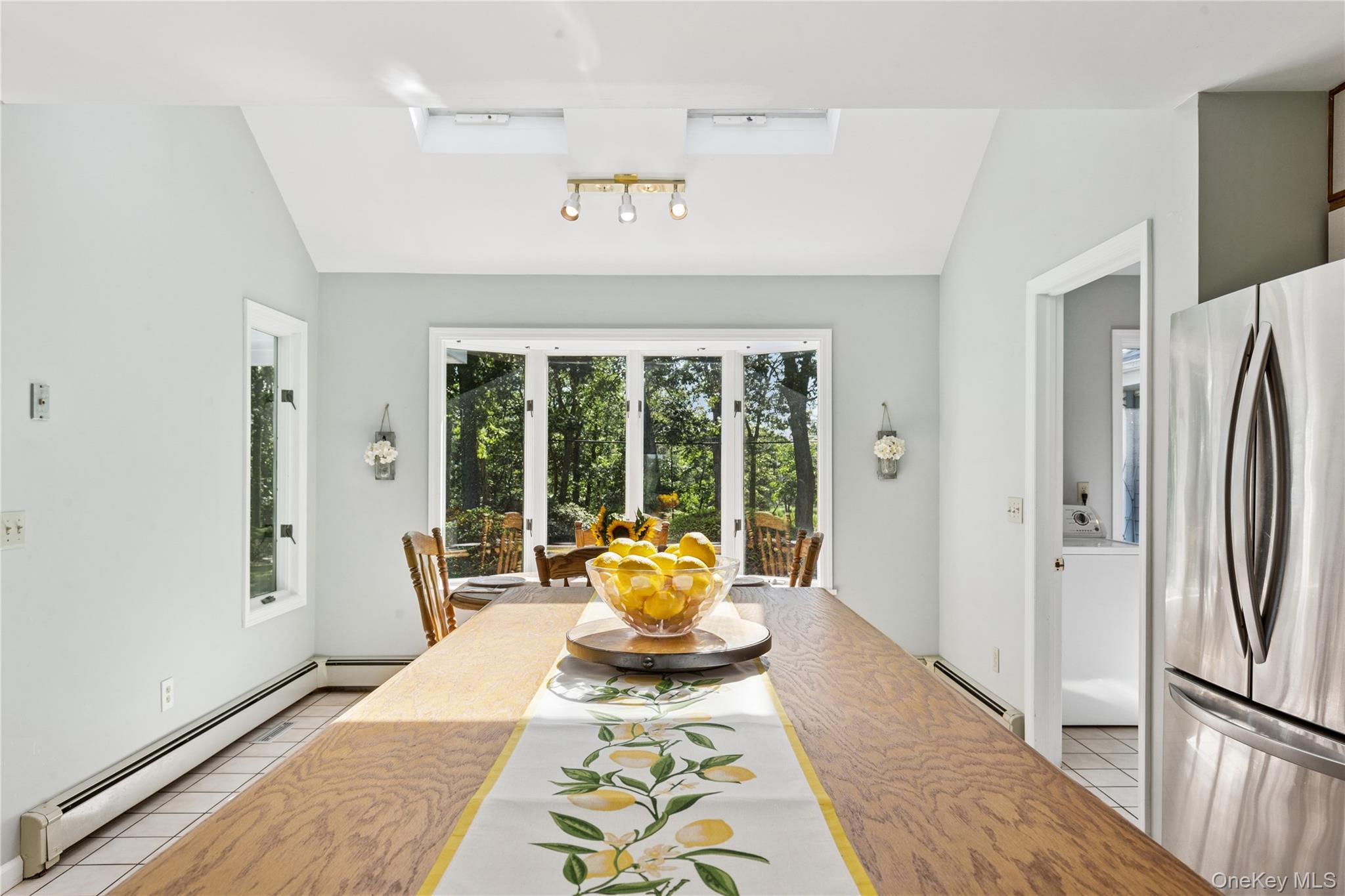 250 Peconic Bay Boulevard, Aquebogue, NY 11931