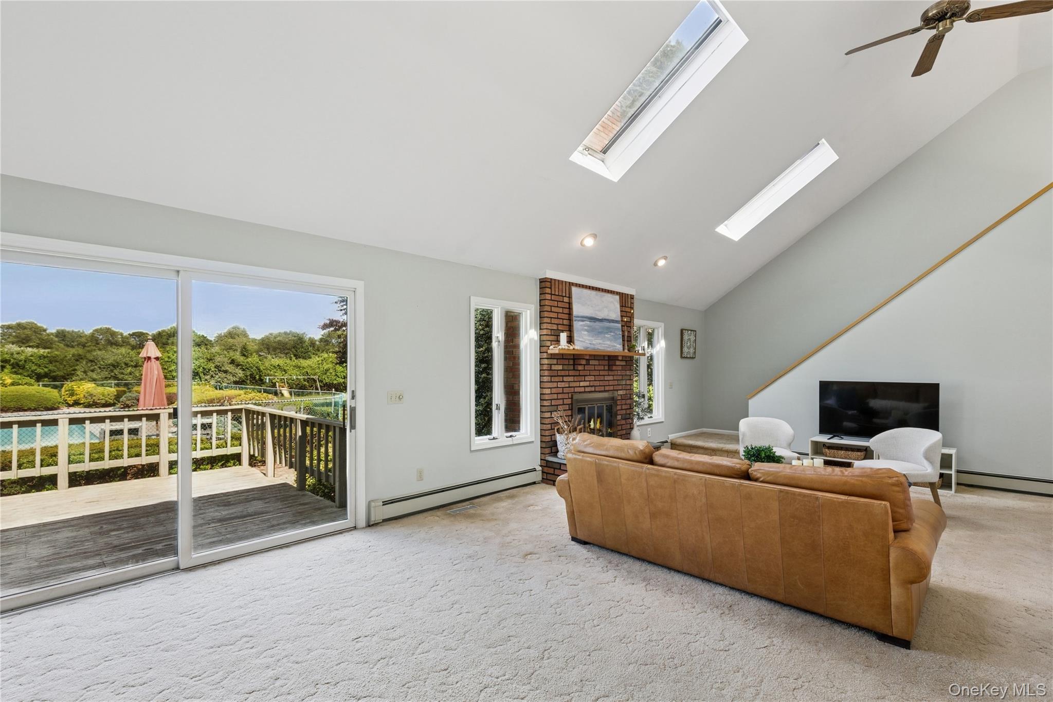 250 Peconic Bay Boulevard, Aquebogue, NY 11931