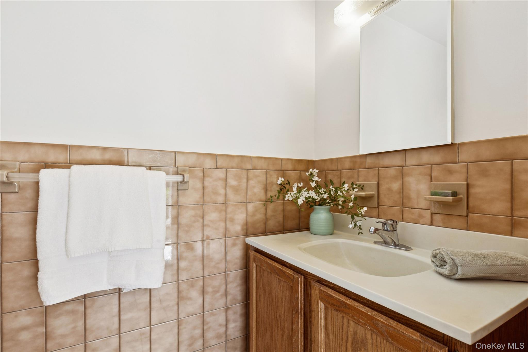 250 Peconic Bay Boulevard, Aquebogue, NY 11931